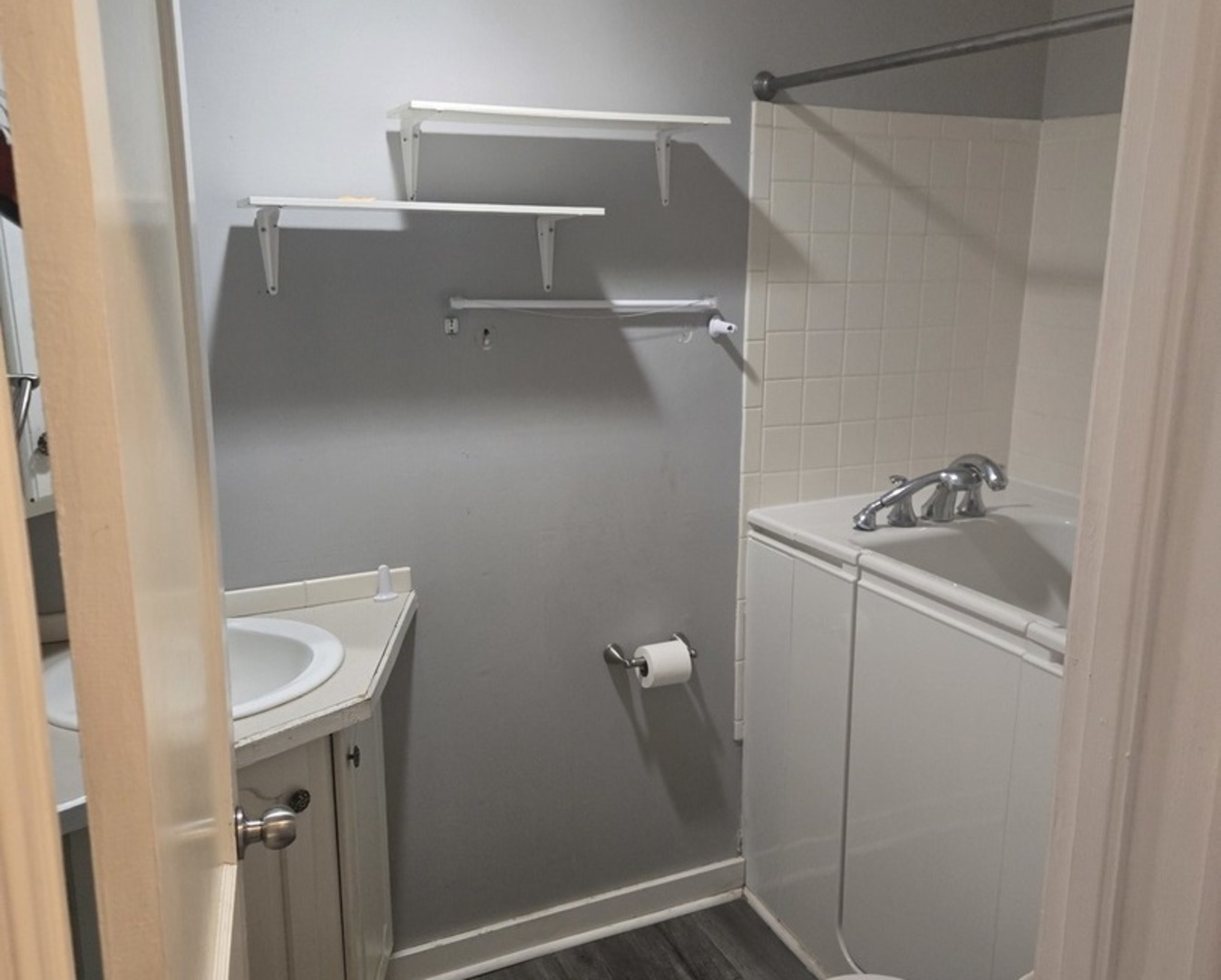 3610 19th Avenue Moline, IL 61265 - Photo 4 of 9