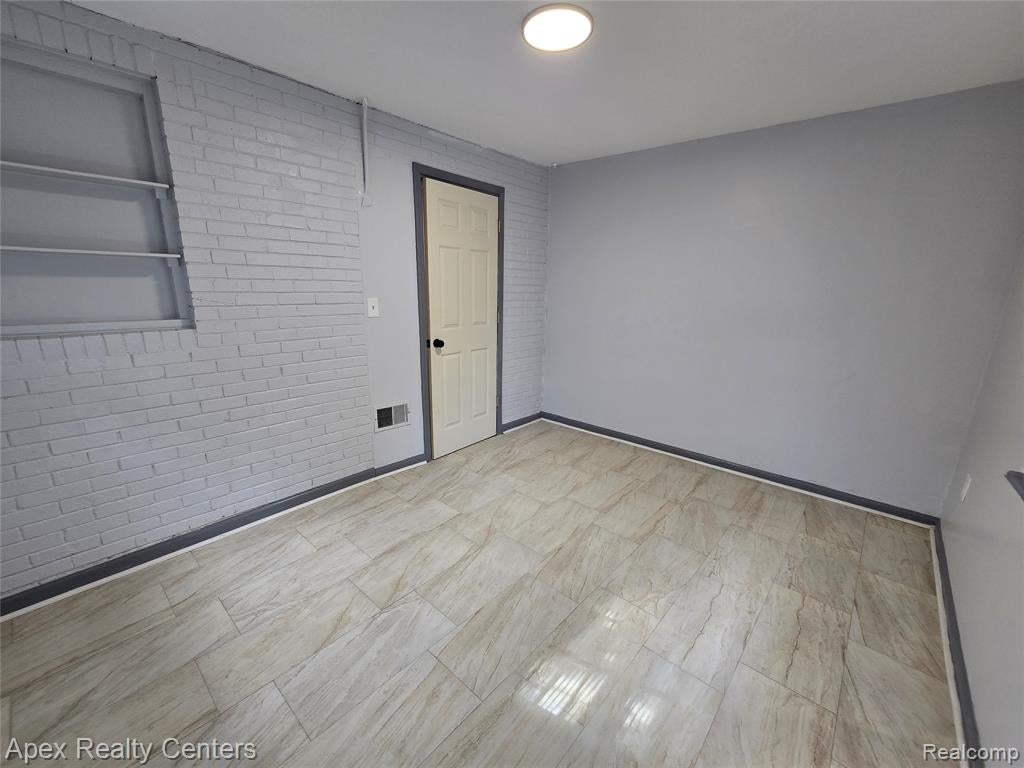 7675 Evergreen Road Detroit, MI 48228 - Photo 28 of 43 Gallery Image 28