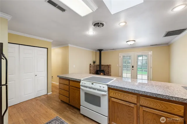 $499,000 | 625 Northwest Mizzen Drive, Oak Harbor, WA 98277