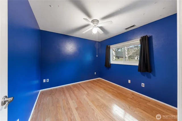 $499,000 | 625 Northwest Mizzen Drive, Oak Harbor, WA 98277