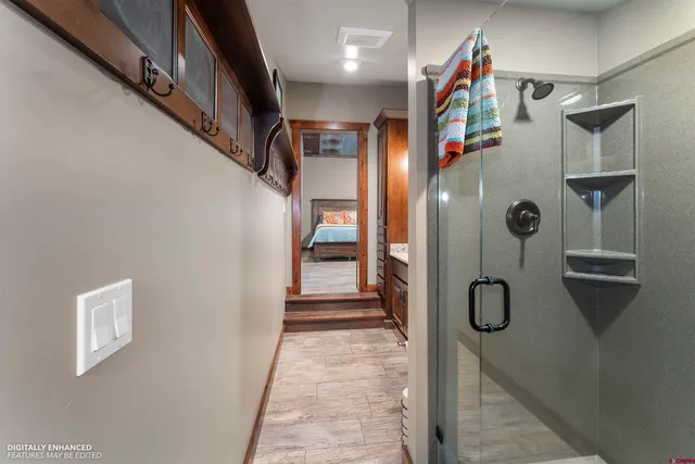 a view of a back yard