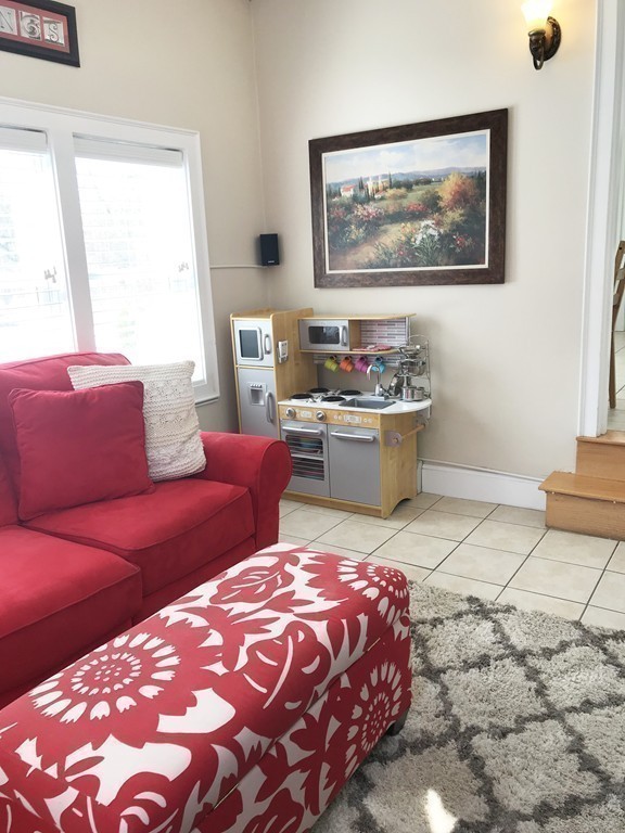 126 Edgewood Road Westwood, MA 02090 - Photo 18 of 28 Gallery Image 18