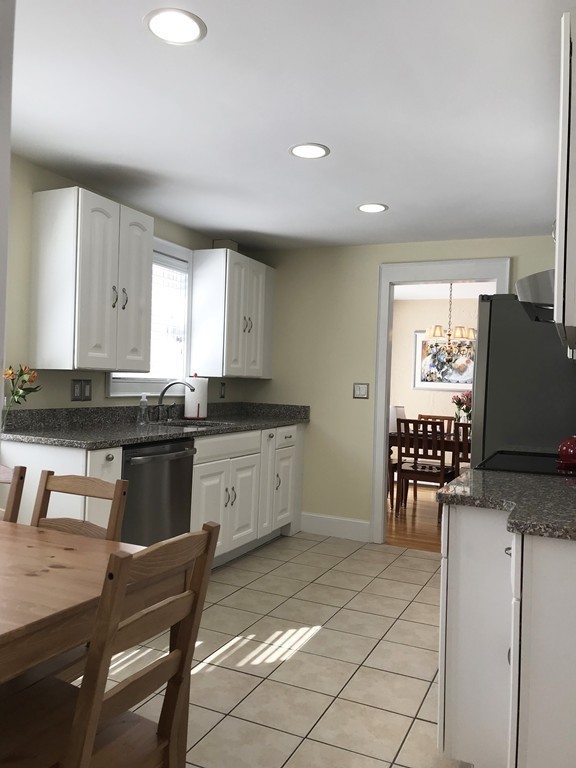 126 Edgewood Road Westwood, MA 02090 - Photo 8 of 28 Gallery Image 8
