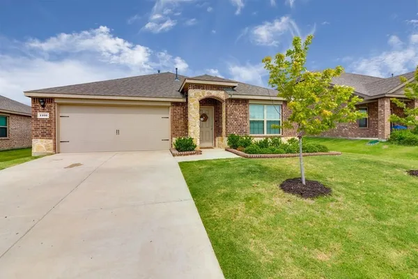 $2,025 | 1100 Cedar Hollow Drive, Princeton, TX 75407