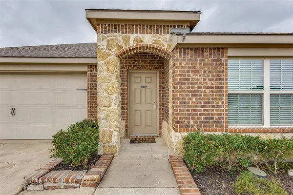 $2,025 | 1100 Cedar Hollow Drive, Princeton, TX 75407