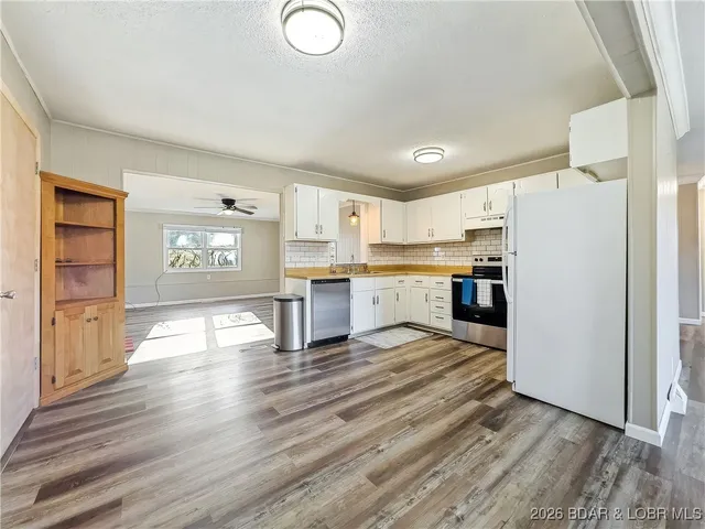 $335,000 | 160 Bridgeview Road, Camdenton, MO 65020