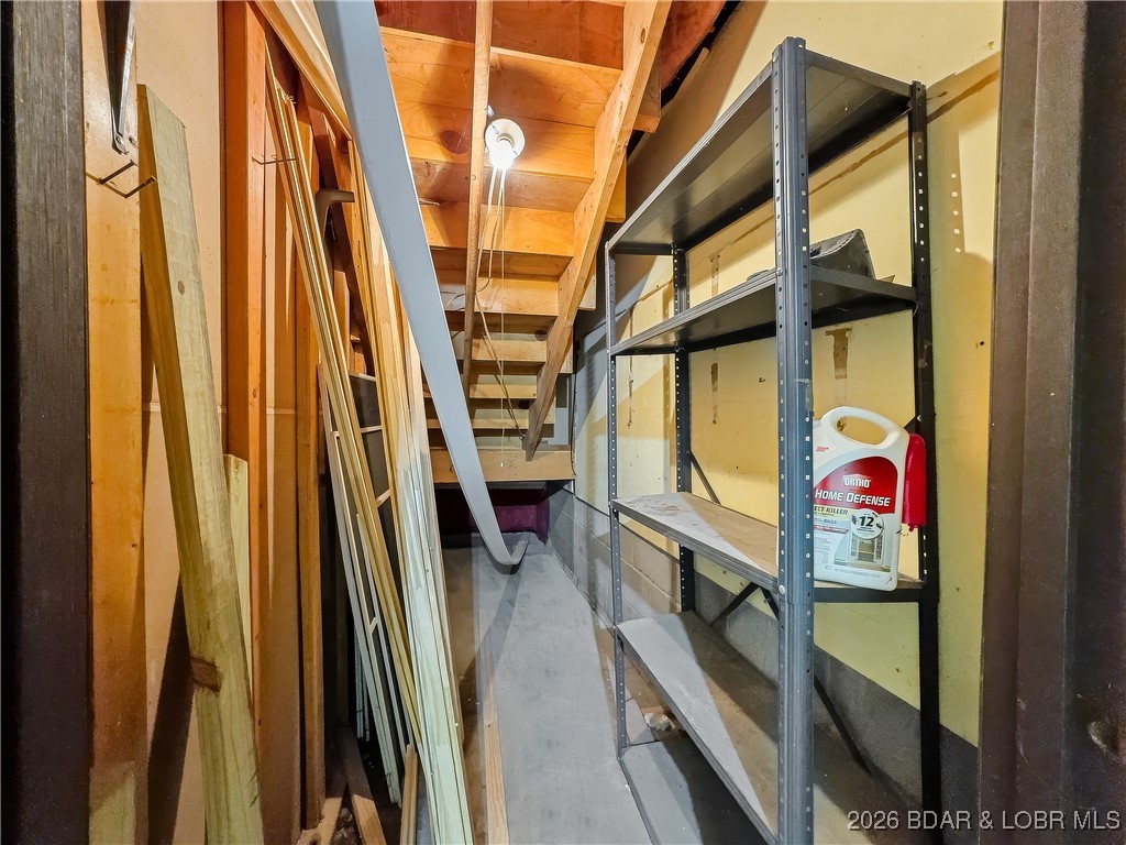 160 Bridgeview Road Camdenton, MO 65020 - Photo 40 of 49 Extra storage in garage.