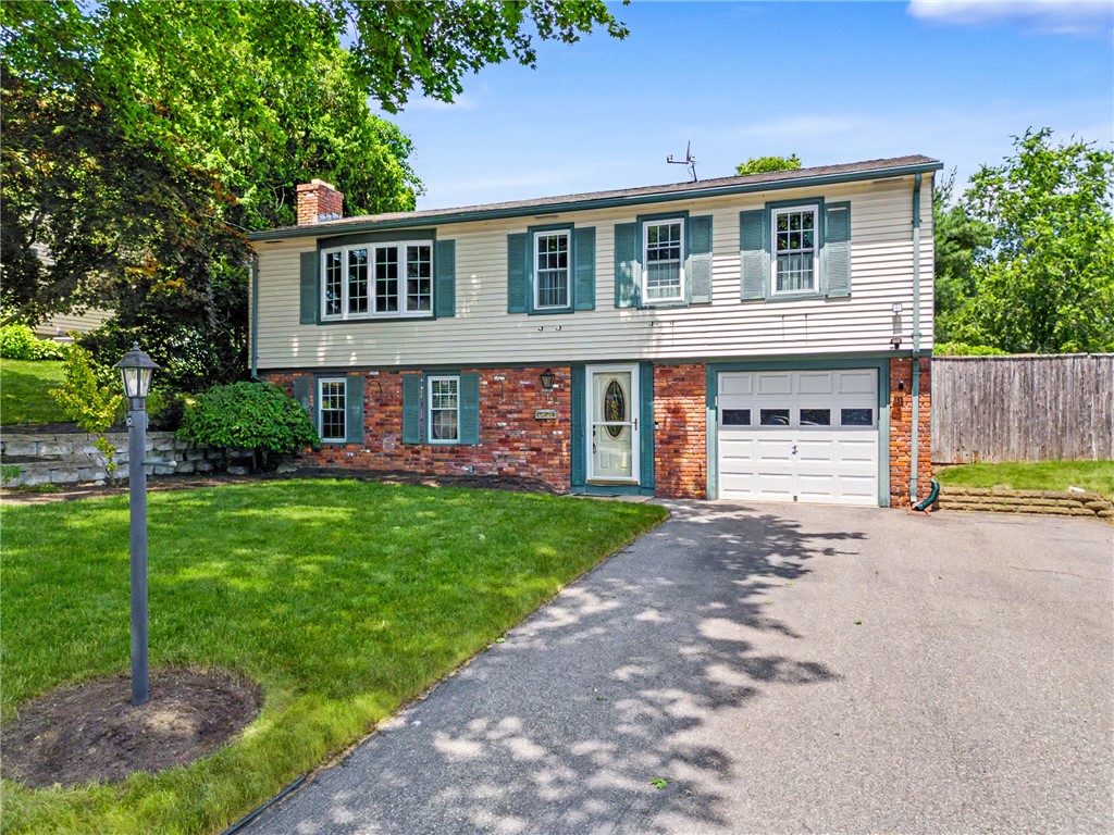 117 Larchmont Road Warwick, RI 02886 - Photo 7 of 44