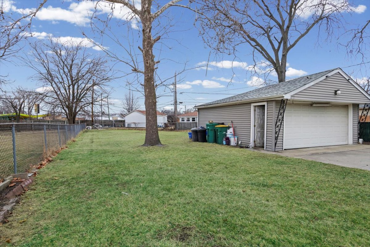 88 West Wayne Place Wheeling, IL 60090 - Photo 14 of 16