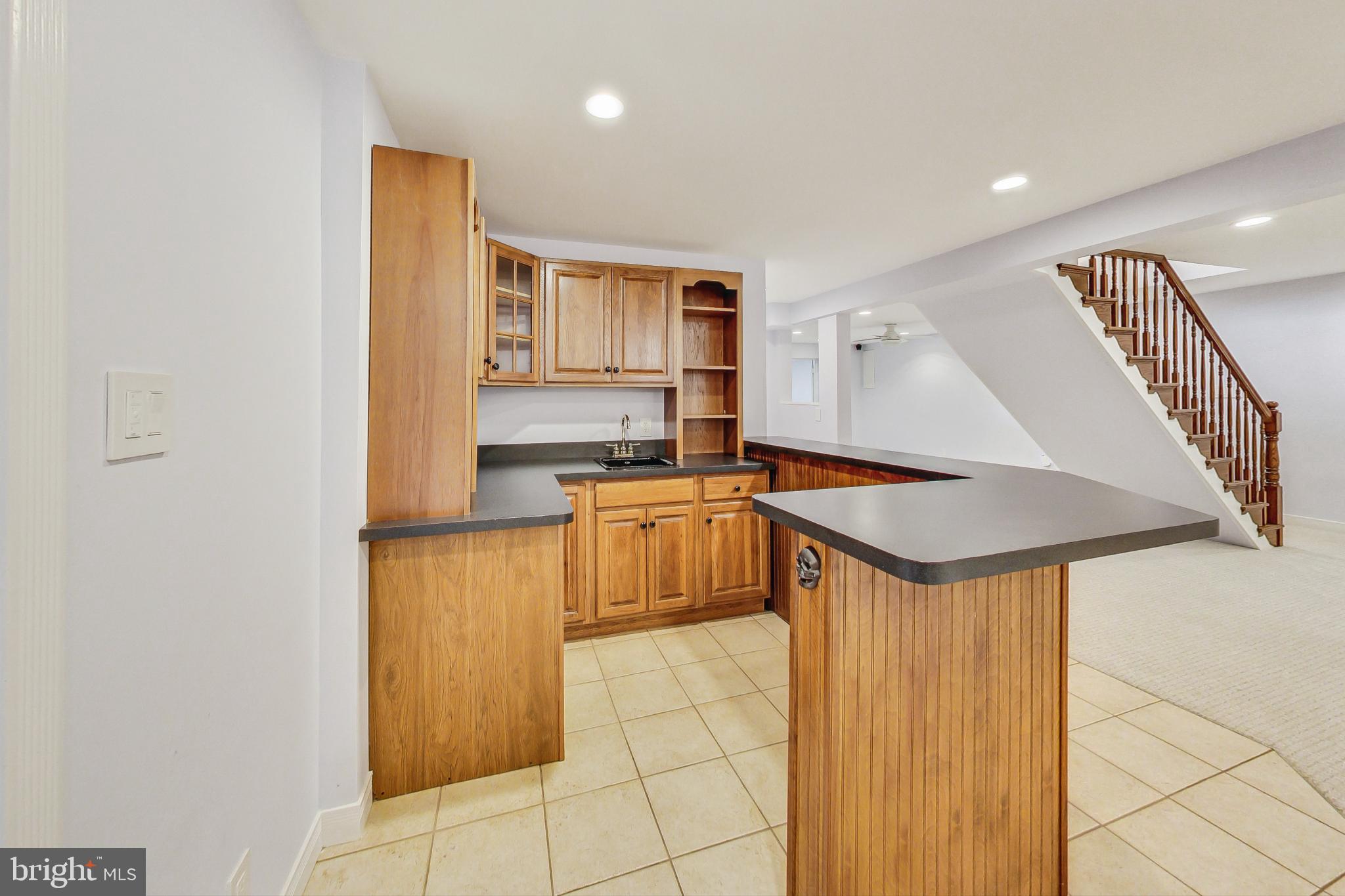 6413 Forest Road Cheverly, MD 20785 - Photo 54 of 76 Kitchenette