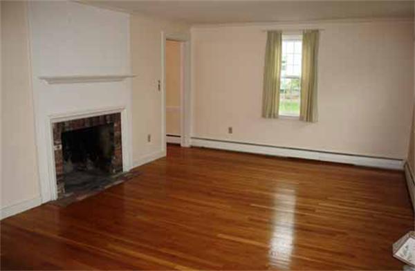 31 Highgate Road Framingham, MA 01701 - Photo 10 of 15 Gallery Image 10