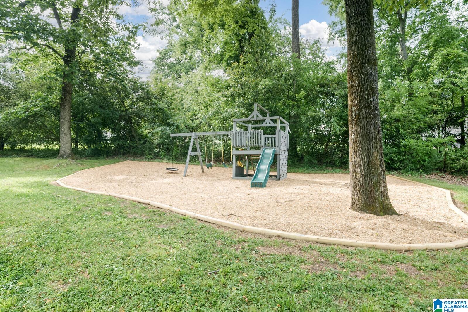 1546 Holly Road Birmingham, AL 35226 - Photo 39 of 43