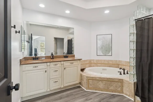 $315,000 | 315 Hill Street, Unit A, Wauconda, IL 60084