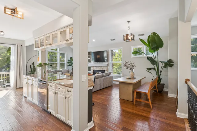 $315,000 | 315 Hill Street, Unit A, Wauconda, IL 60084