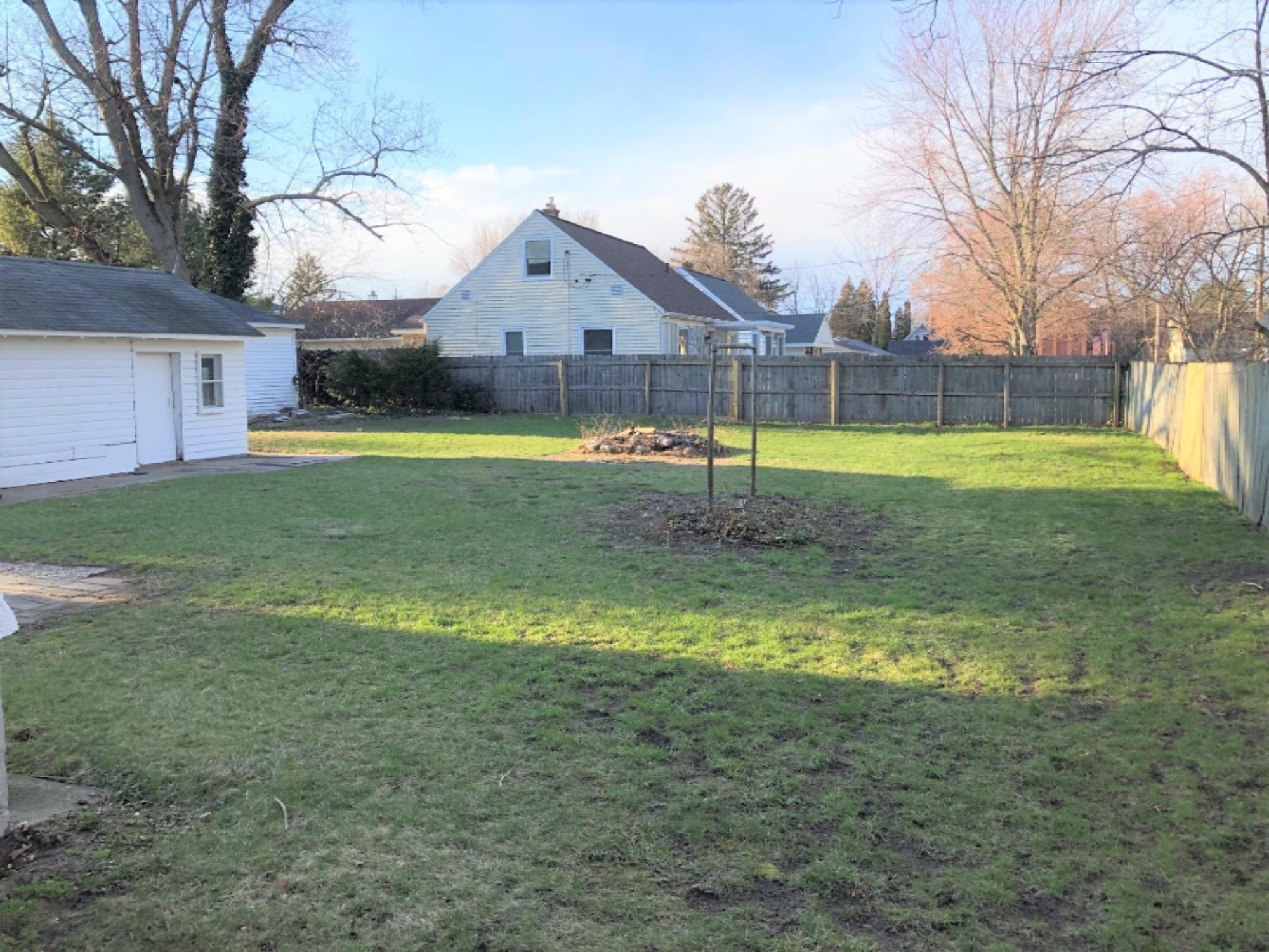 411 River Street Spring Lake, MI 49456 - Photo 13 of 16 bacj