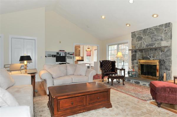 15 Blanchard Road Harvard, MA 01451 - Photo 9 of 30