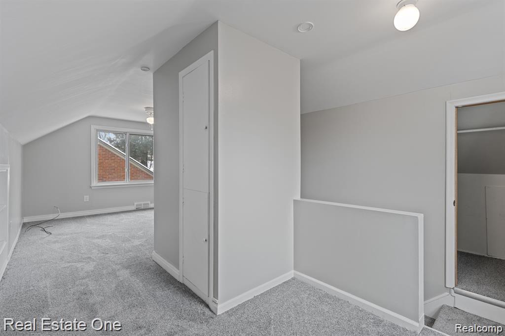 3604 Huron Street Dearborn, MI 48124 - Photo 12 of 21