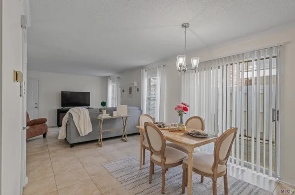 $129,000 | 9855 Jefferson Highway, Unit W34, Baton Rouge, LA 70809