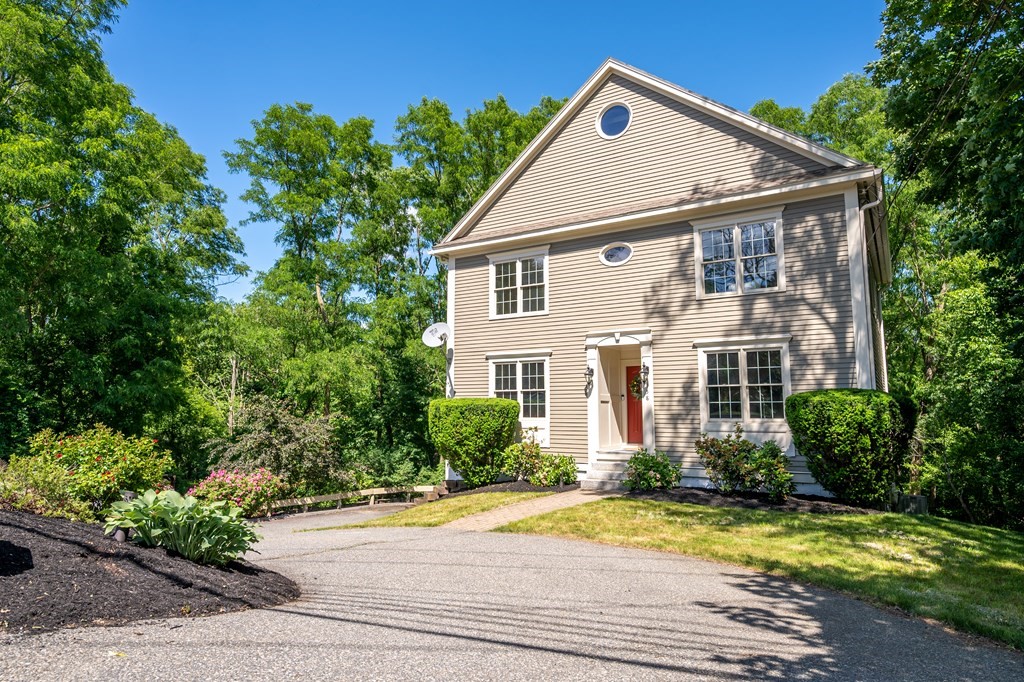 158 Spring Street Lexington, MA 02421 - Photo 4 of 42