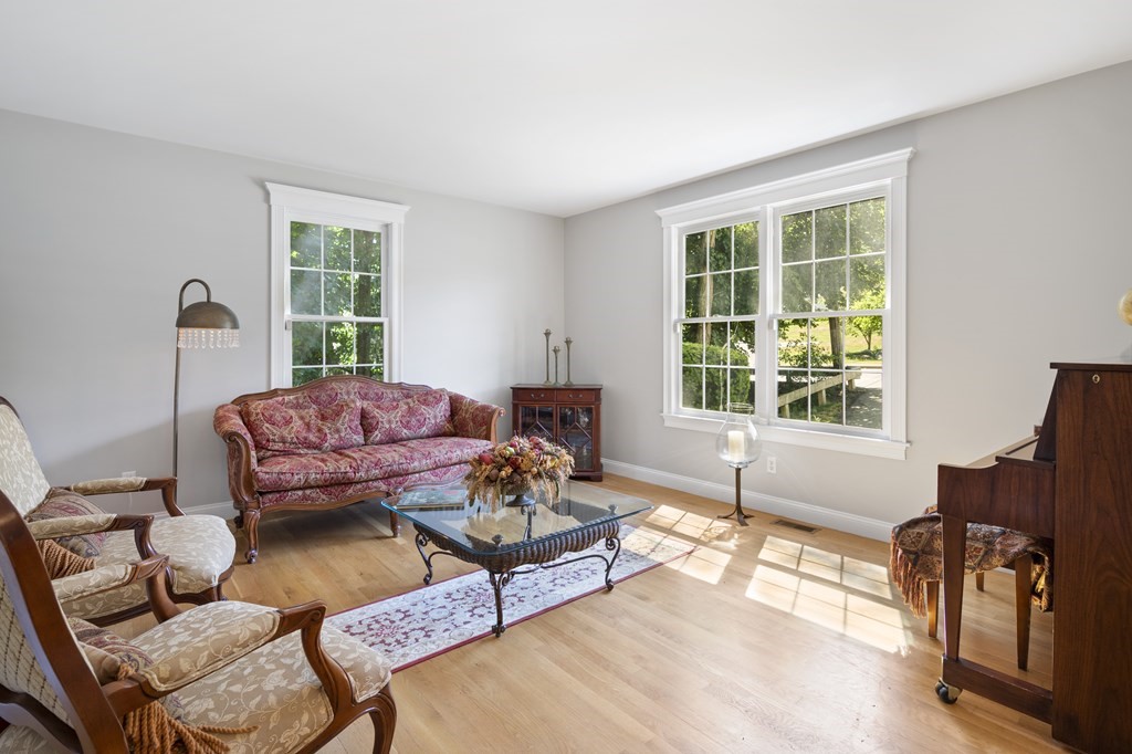 158 Spring Street Lexington, MA 02421 - Photo 5 of 42