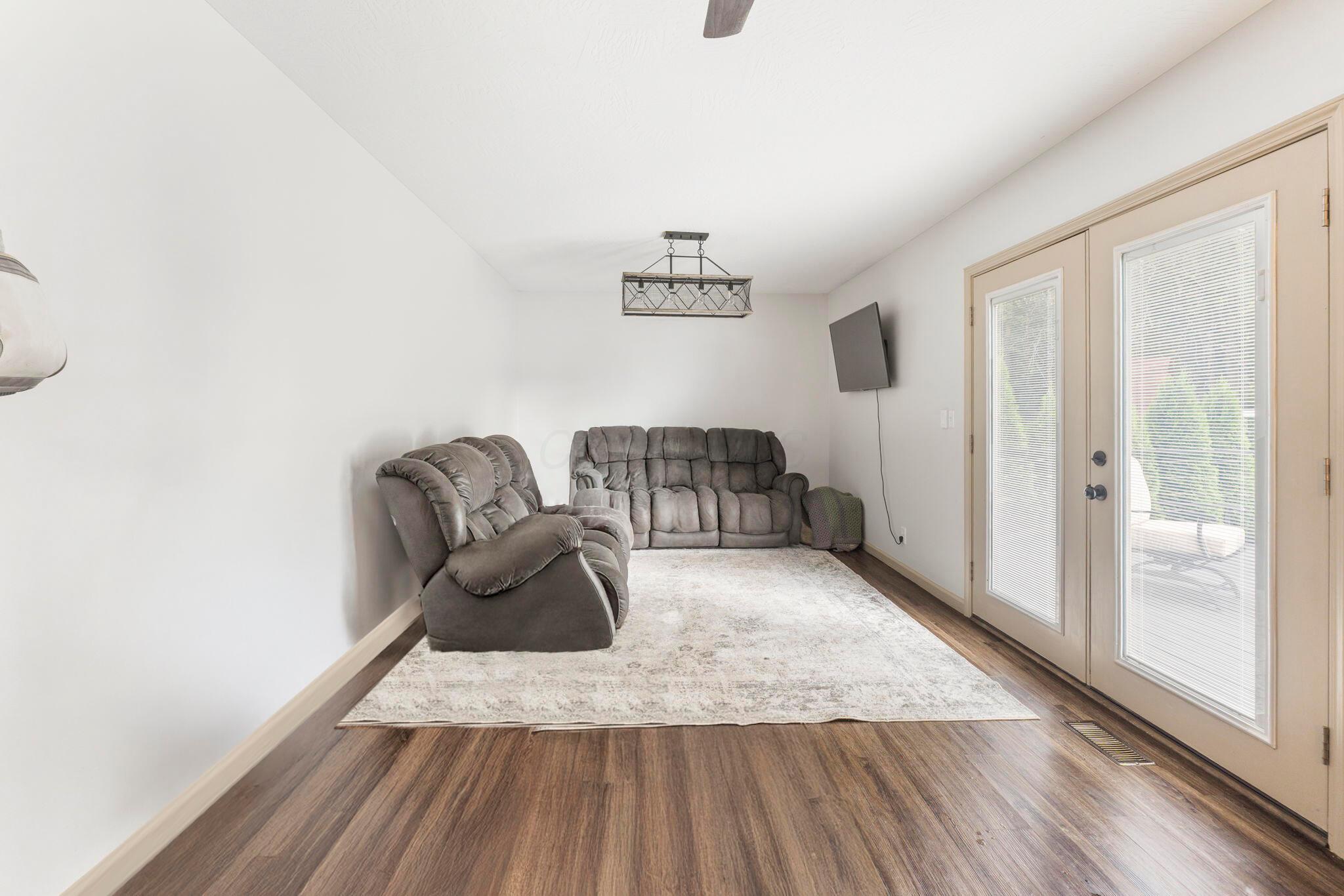 7559 Tucker Road Mount Vernon, OH 43050 - Photo 63 of 84 7559-Tucker-Rd-Interior-18-1