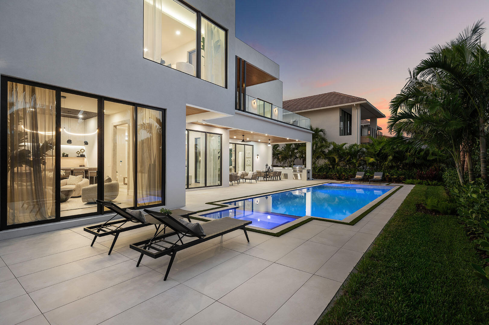 2240 Date Palm Road Boca Raton, FL 33432 - Photo 82 of 88 2240_Date_Palm_Road_Dusk_16