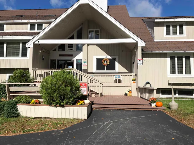 $450 | 46 Packard's Road, Unit 405 WEEK 28, Waterville Valley, NH 03215
