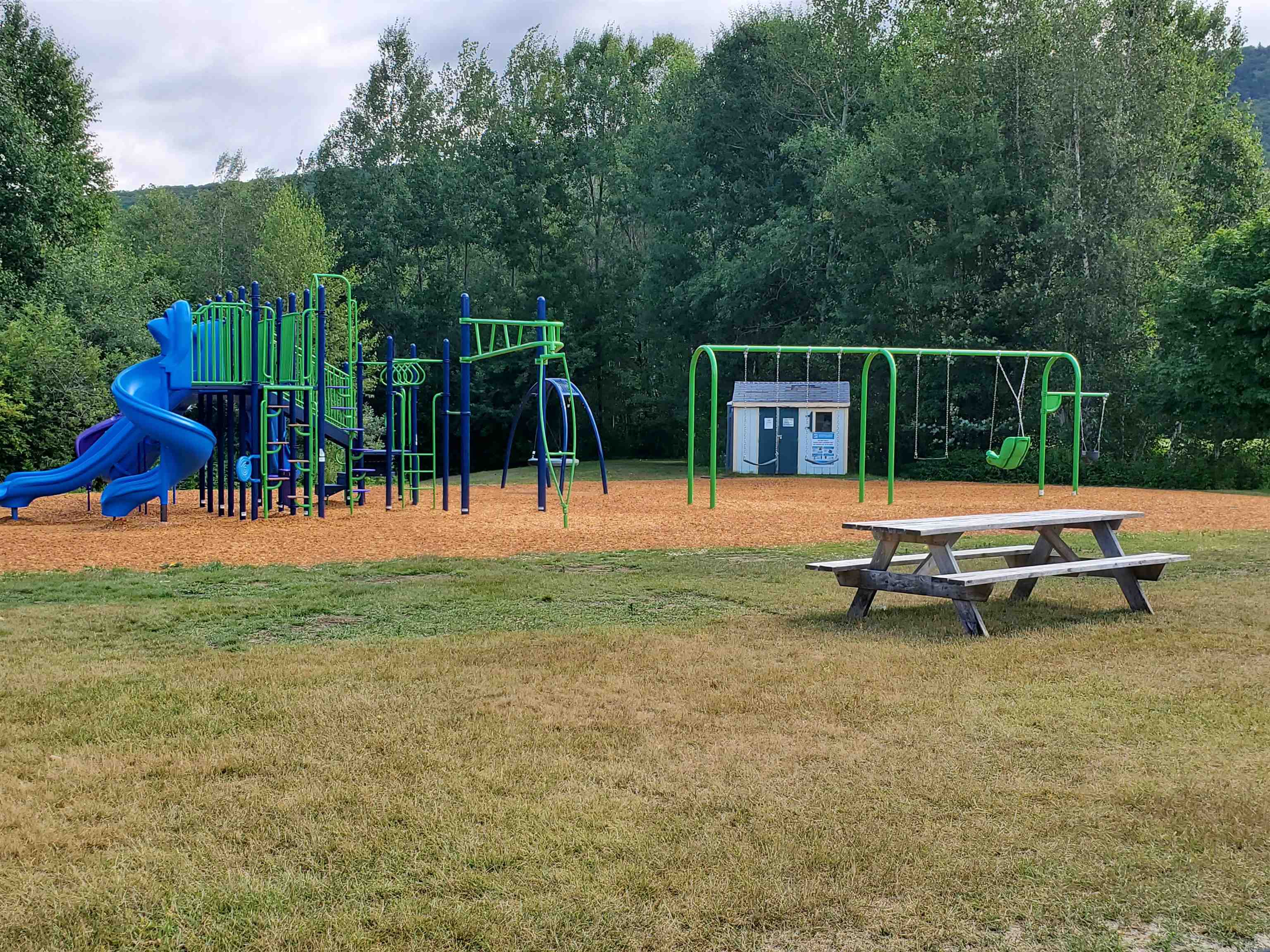 46 Packard's Road, Unit 405 WEEK 28 Waterville Valley, NH 03215 - Photo 21 of 33