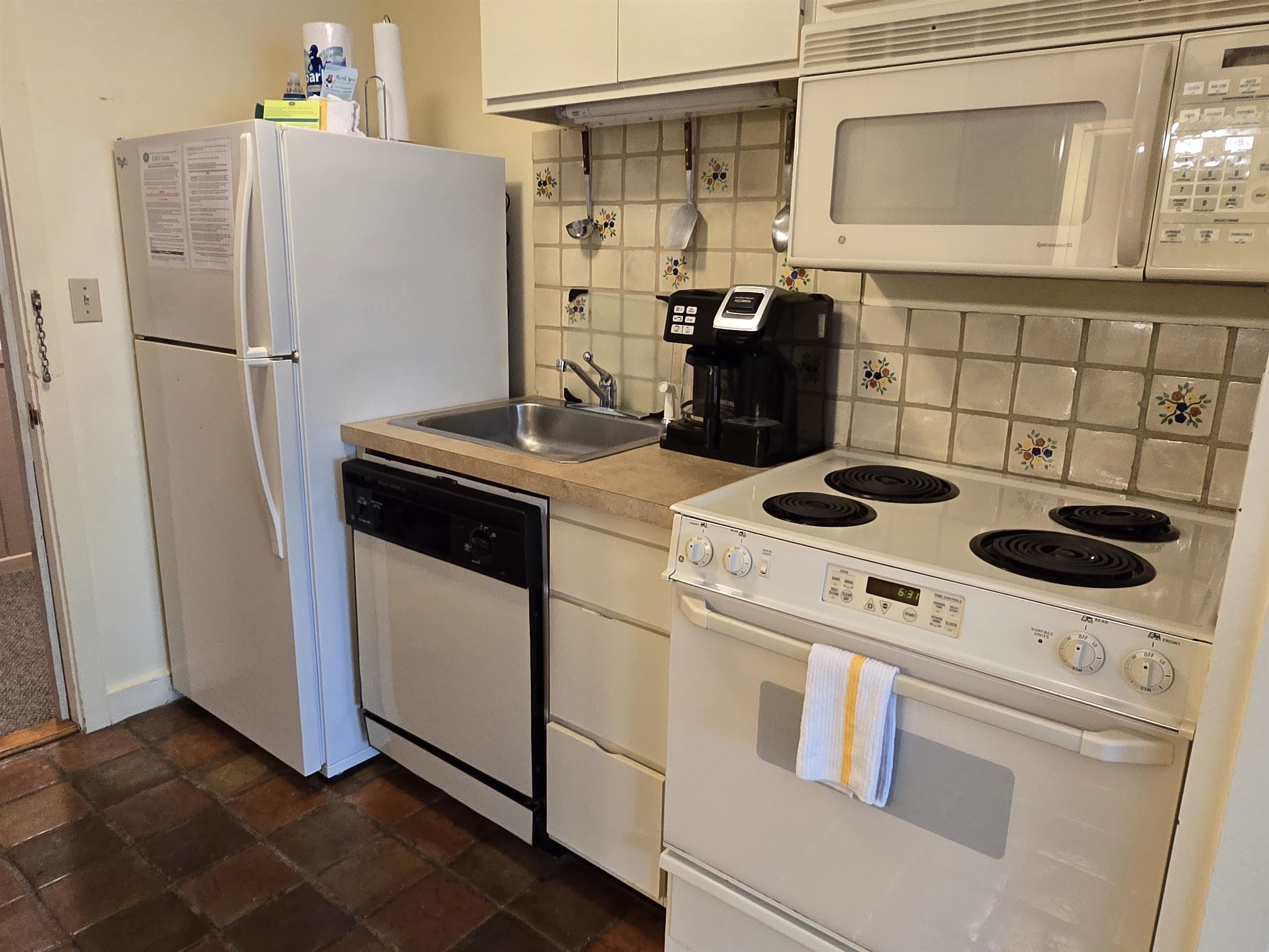 46 Packard's Road, Unit 405 WEEK 28 Waterville Valley, NH 03215 - Photo 30 of 33