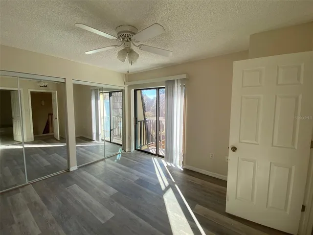 a view of an entryway of a house