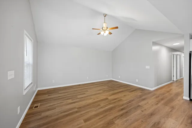 $1,600 | 212 Yardley Lane, Tunnel Hill, GA 30755