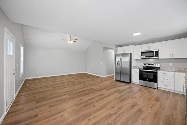 $1,600 | 212 Yardley Lane, Tunnel Hill, GA 30755