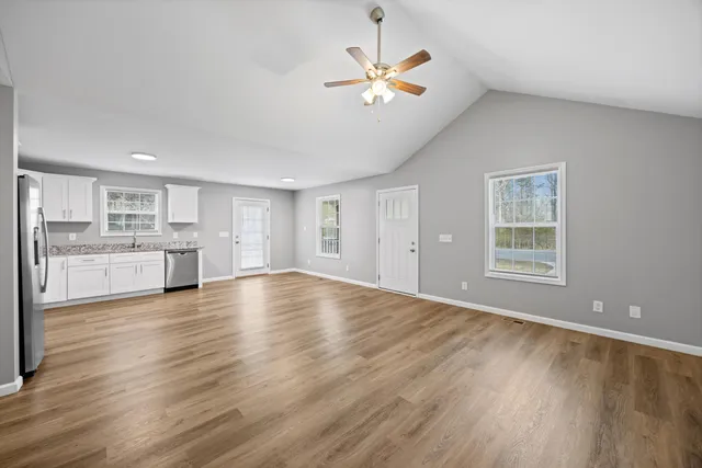 $1,600 | 212 Yardley Lane, Tunnel Hill, GA 30755