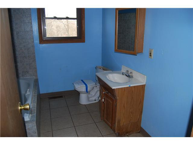 4180 Hickman Road Northeast Newark, OH 43055 - Photo 8 of 25