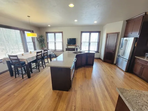 $779,000 | 1387 Radcliff Road, Neenah, WI 54956