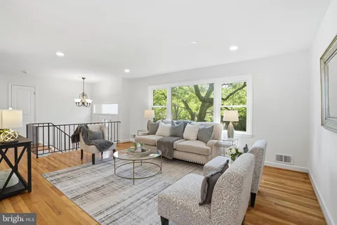 $824,900 | 8410 Bound Brook Lane, Alexandria, VA 22309