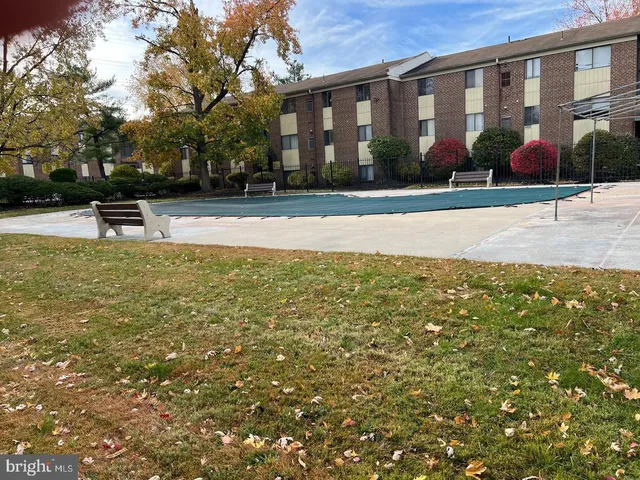 $170,000 | 9921 Bustleton Avenue, Unit T10, Philadelphia, PA 19115