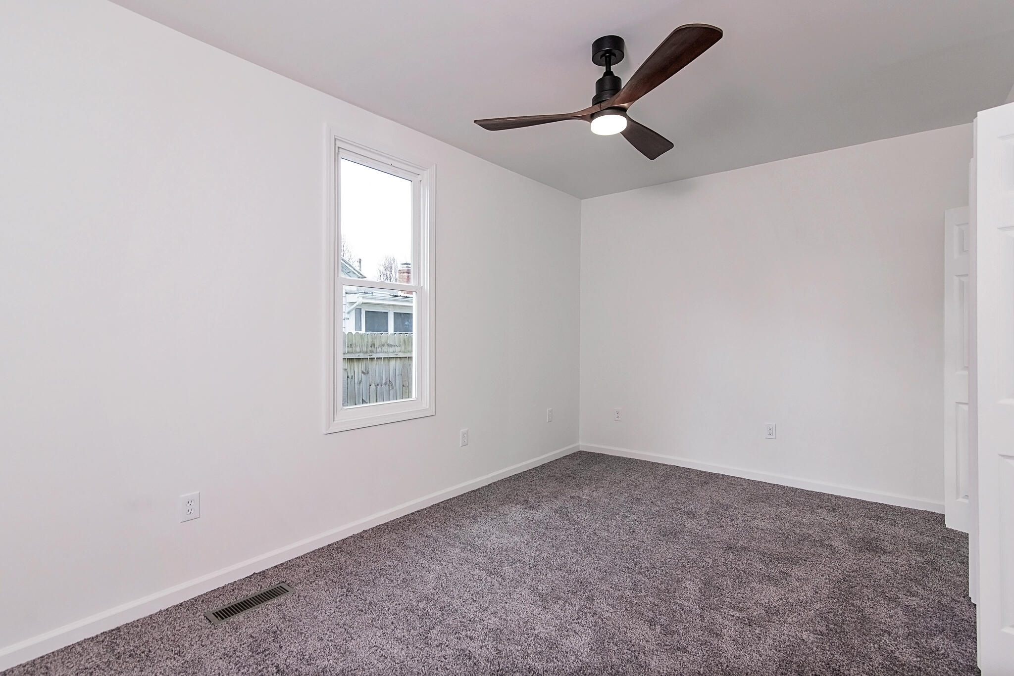 24 North Street Springfield, OH 45502 - Photo 9 of 23