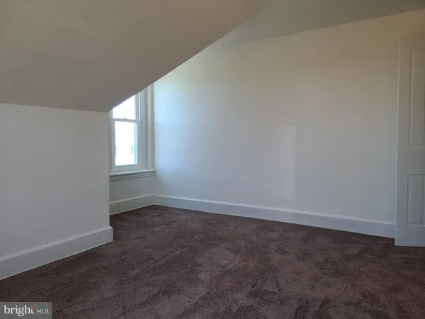 $2,200 | 524 Washington Street, Royersford, PA 19468