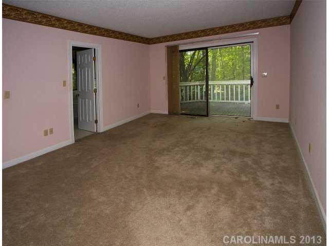 6 Longleaf Road Lake Wylie, SC 29710 - Photo 8 of 13