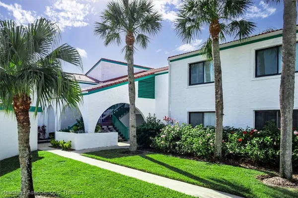 $133,950 | 4845 Casablanca Circle, Unit F23, Sebring, FL 33870