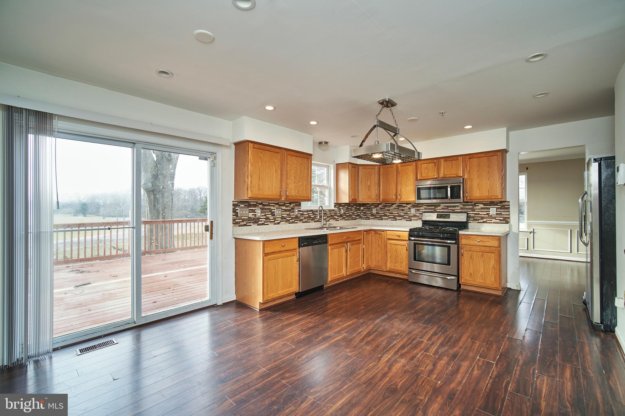 5901 Sellner Lane Clinton, MD 20735 - Photo 5 of 30