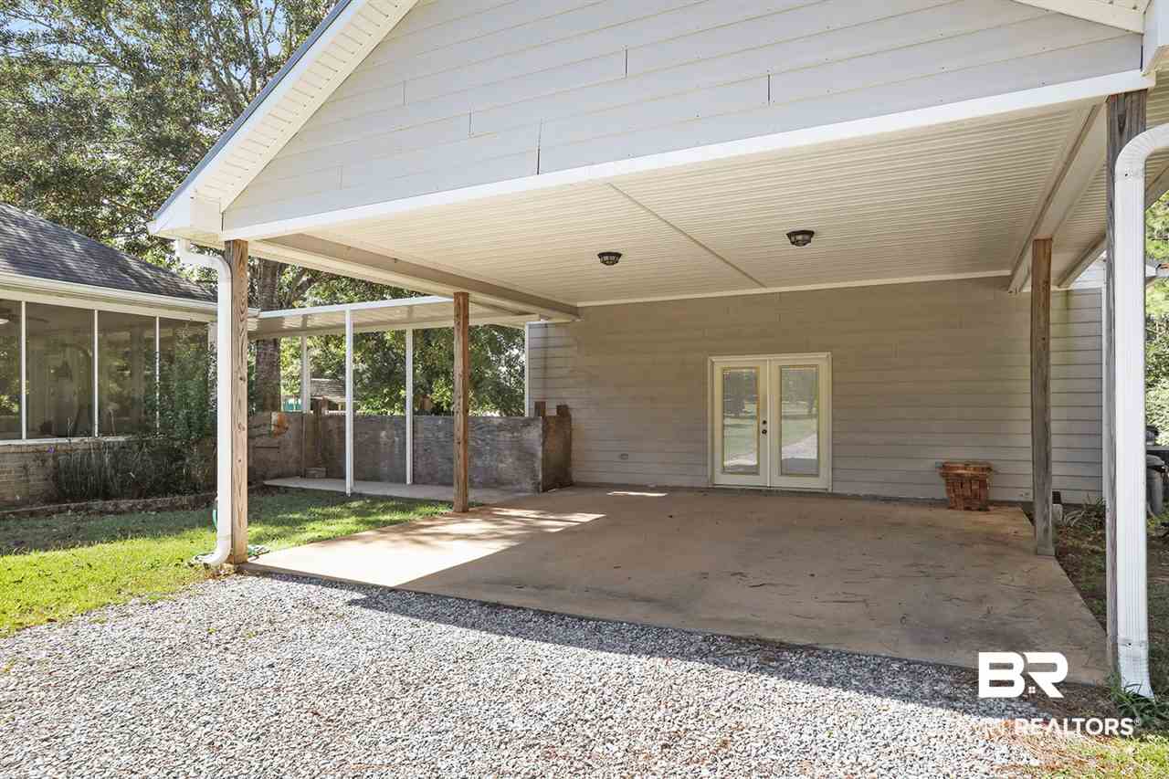 11549 Stucki Road Elberta, AL 36530 - Photo 11 of 15 Carport/MIL Suite