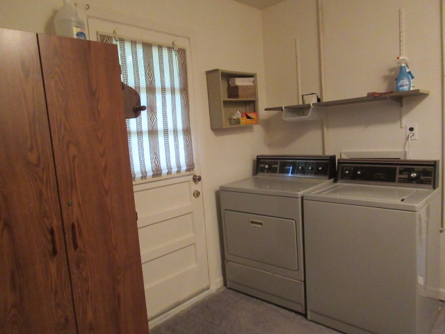 304 South Hawthorne Road Muncie, IN 47304 - Photo 12 of 27