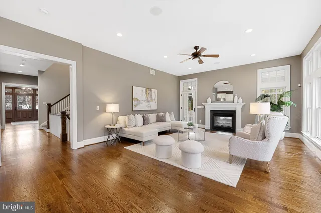 $3,075,000 | 6520 Topeka Road, McLean, VA 22101