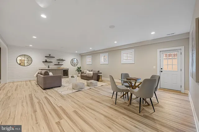 $3,075,000 | 6520 Topeka Road, McLean, VA 22101