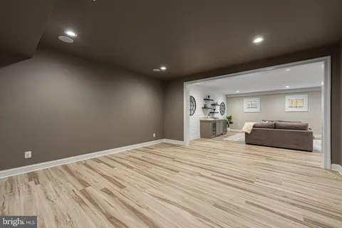 $3,075,000 | 6520 Topeka Road, McLean, VA 22101