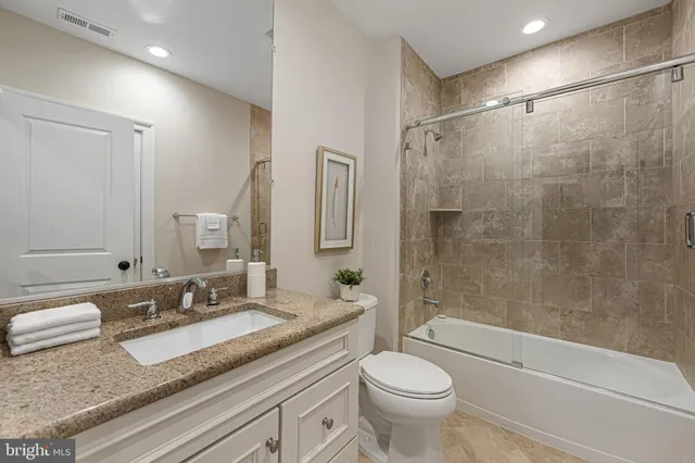 $3,075,000 | 6520 Topeka Road, McLean, VA 22101