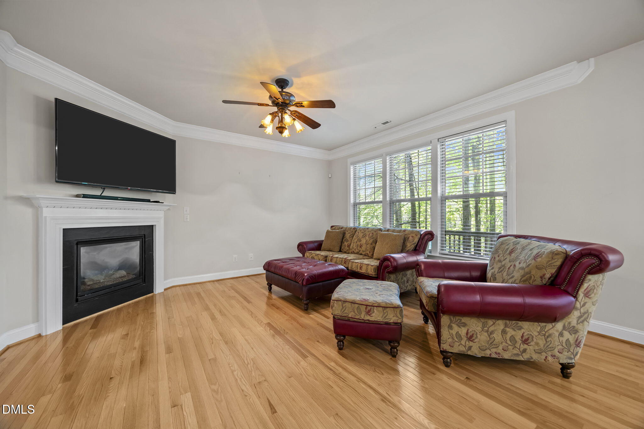 908 Pirouette Court Raleigh, NC 27606 - Photo 17 of 46 18-web-or-mls-IMG_5979