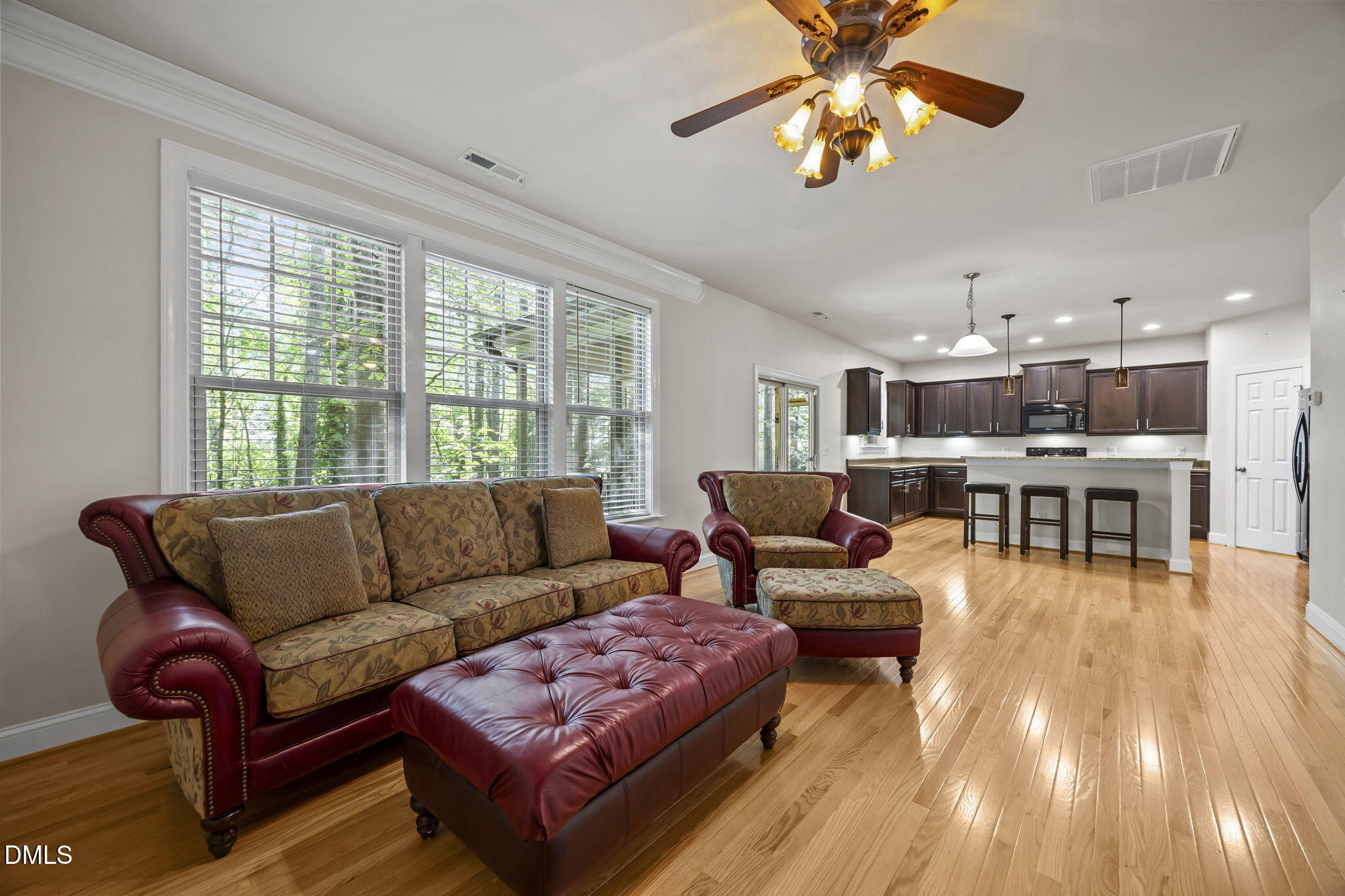 908 Pirouette Court Raleigh, NC 27606 - Photo 18 of 46 20-web-or-mls-IMG_5985